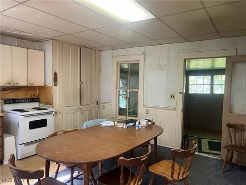 Kitchen - 7255 Duncan Run Rd, Philo, OH 43771 photo 2 of 3
