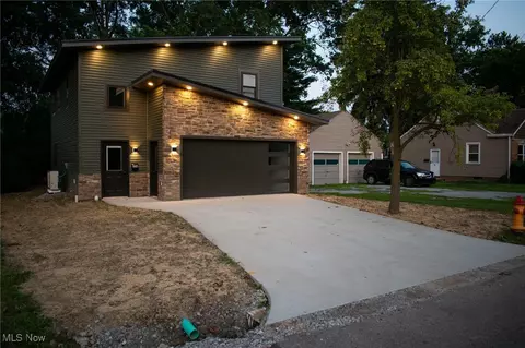 226 Austin Ave, Massillon, OH 44646