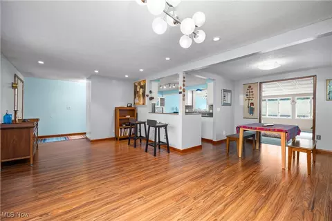 823 Salem, Huron, OH 44839 photo 5