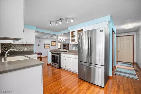 823 Salem, Huron, OH 44839 photo 12