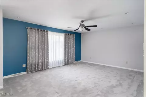 43304 Dellefield Rd, Elyria, OH 44035 photo 6