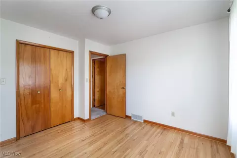 43304 Dellefield Rd, Elyria, OH 44035 photo 25
