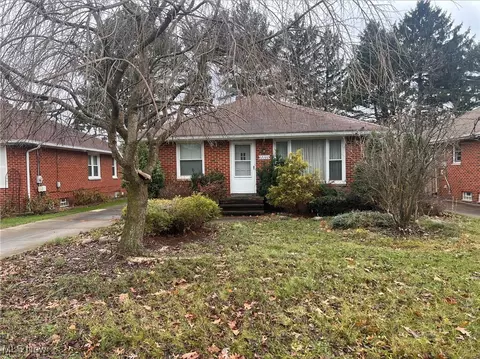 12100 Orme Rd, Cleveland, OH 44125