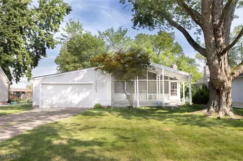 23968 Birch Ln, North Olmsted, OH 44070