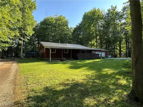 6968 Morningview Dr, Andover, OH 44003