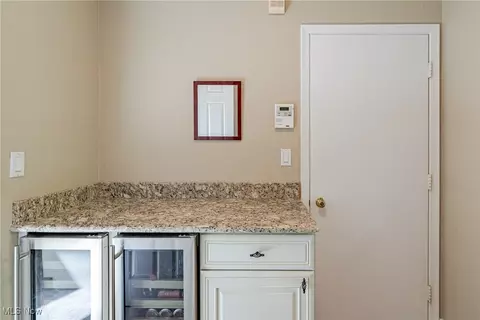 1880 Stonelake Dr, Lyndhurst, OH 44124 photo 28