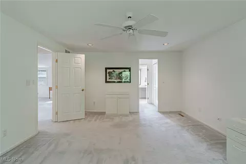 1880 Stonelake Dr, Lyndhurst, OH 44124 photo 31