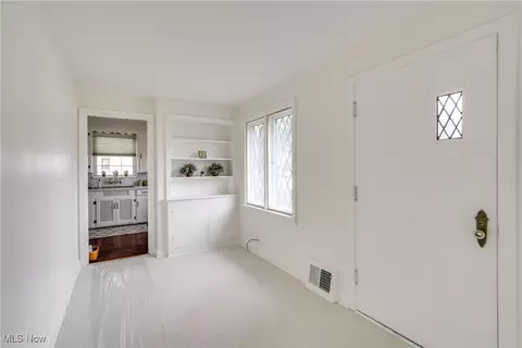 Entry Way - 3736 10th St SW, Canton, OH 44710 photo 1 of 1
