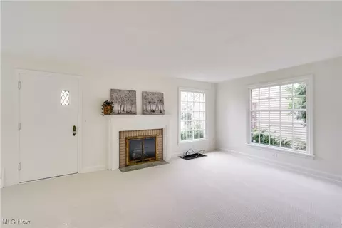 Living - 3736 10th St SW, Canton, OH 44710 photo 2 of 5