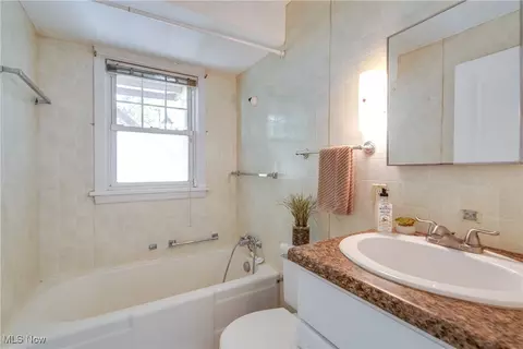 Bath - 3736 10th St SW, Canton, OH 44710 photo 1 of 2