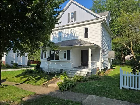 738 S Mill St, Orrville, OH 44667