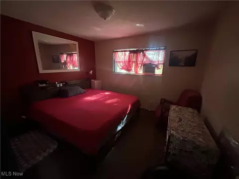 9008 Wilverne Dr, Windham, OH 44288 photo 9