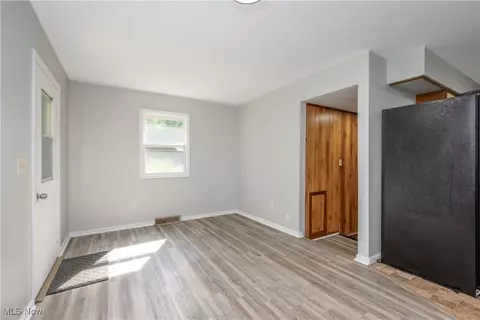 79 Weil Ave, Akron, OH 44319 photo 14