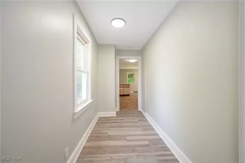 79 Weil Ave, Akron, OH 44319 photo 8