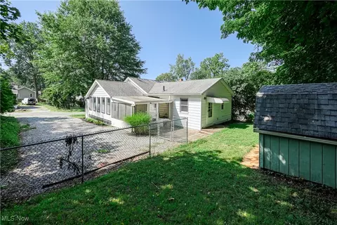 79 Weil Ave, Akron, OH 44319 photo 24