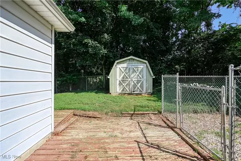 79 Weil Ave, Akron, OH 44319 photo 23