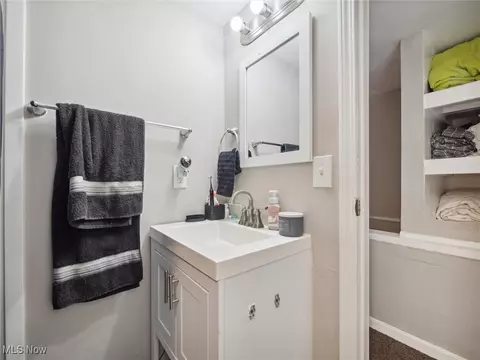 Bath - 415 E 266 St, Euclid, OH 44132 photo 5 of 5