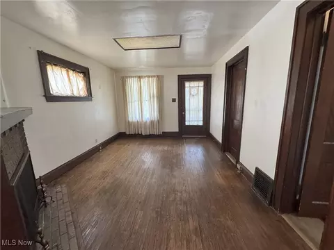 Living - 61 E Ido Ave, Akron, OH 44301 photo 1 of 3
