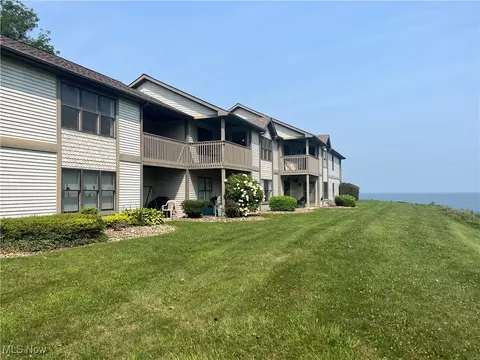5237 Lake Rd W #1026, Ashtabula, OH 44004