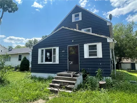 129 Center St, Seville, OH 44273