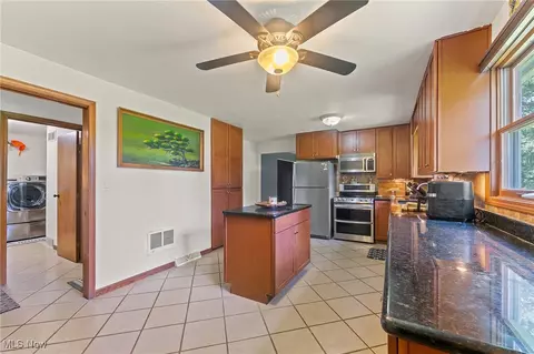 6338 E South Range Rd, Petersburg, OH 44454 photo 5
