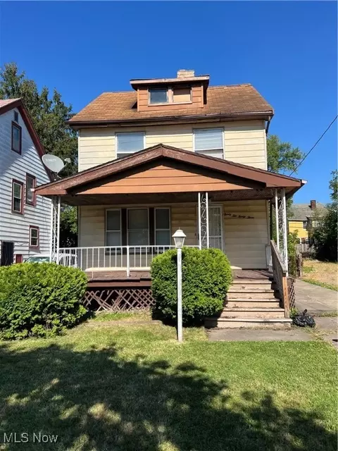 3233 E 119th St, Cleveland, OH 44120
