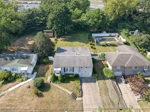 162 E Ralston Ave, Akron, OH 44301 photo 5
