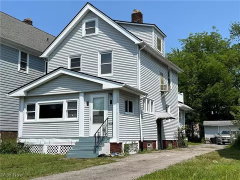3935 E 147th St, Cleveland, OH 44128