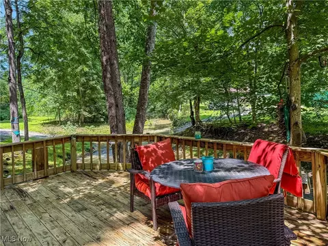 Exterior - 39280 W Captina Hwy, Barnesville, OH 43713 photo 6 of 12