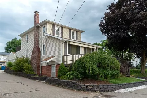 4751 Bickford Ave, Akron, OH 44319
