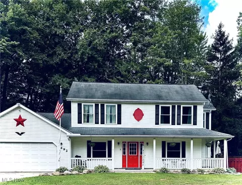 492 Ruth St, Geneva, OH 44041