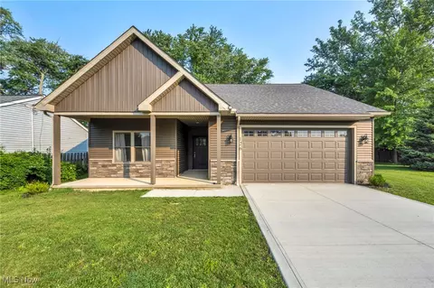 126 Wetmore Ave, Grand River, OH 44045