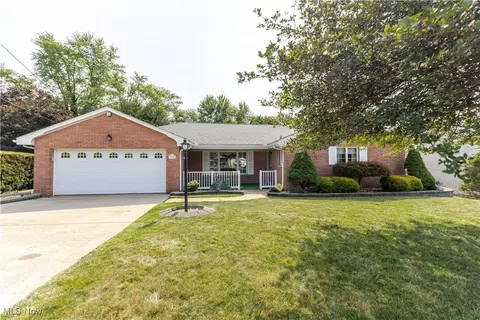 314 Lovers Ln, Steubenville, OH 43953