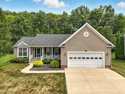 4128 Chapman Dr, Kent, OH 44240