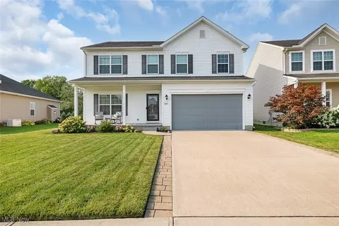 36917 Sandy Ridge Dr, North Ridgeville, OH 44039