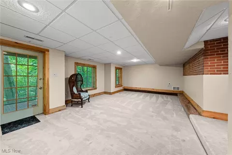 756 Treecrest Dr, Akron, OH 44333 photo 44