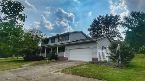 1776 Faylor Dr, Akron, OH 44312