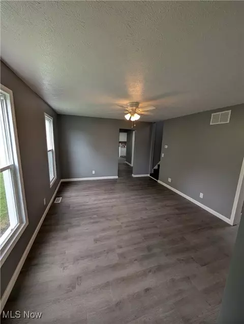 1710 Middle Ave, Elyria, OH 44035 photo 4