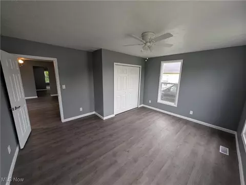 1710 Middle Ave, Elyria, OH 44035 photo 9