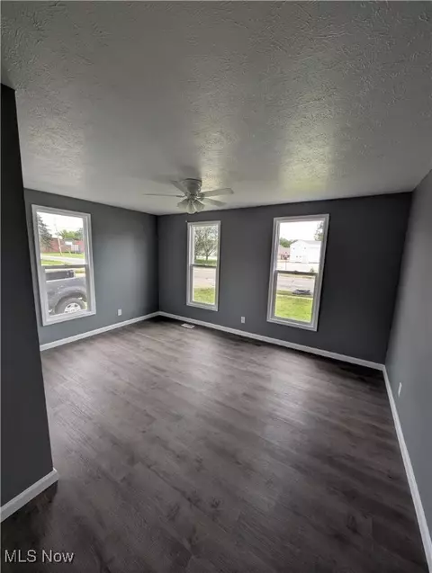 1710 Middle Ave, Elyria, OH 44035 photo 8
