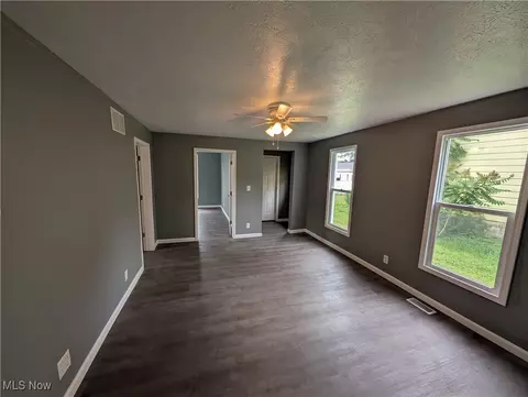 1710 Middle Ave, Elyria, OH 44035 photo 7