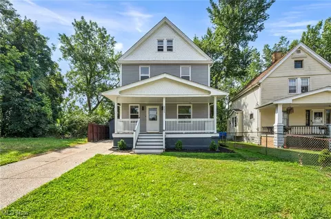 3233 Louisiana Ave, Cleveland, OH 44109