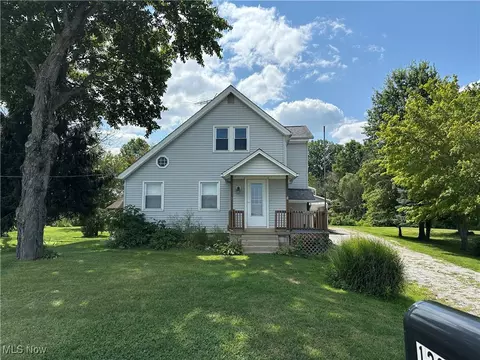 12226 Burbank Rd, Burbank, OH 44214