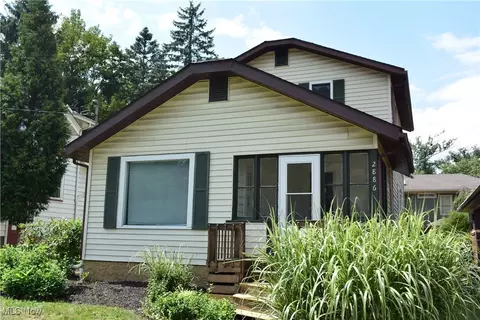 2886 Norwood St, Cuyahoga Falls, OH 44221