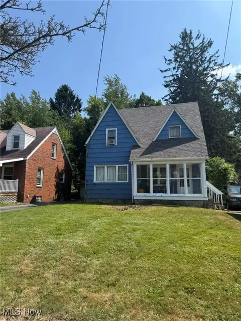 241 Clarencedale Ave, Youngstown, OH 44512