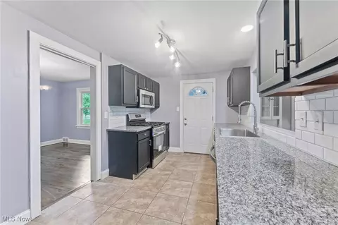 Other - 123 Prestwick Dr, Boardman, OH 44512 photo 3 of 7