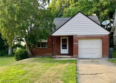 182 E Auburndale Ave, Youngstown, OH 44507