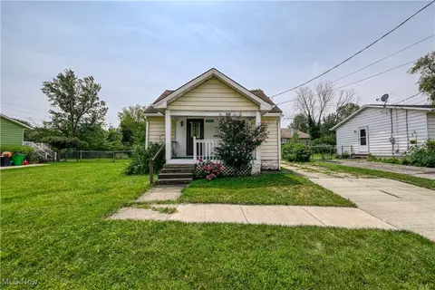 2064 Case St, Twinsburg, OH 44087