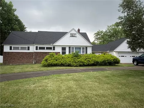 10641 Albion Rd, North Royalton, OH 44133