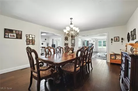 Dining - 2930 S Ridge Rd E, Ashtabula, OH 44004 photo 3 of 3